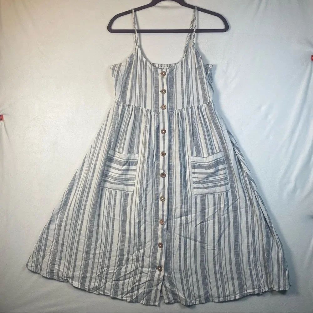 Roxy Smocked Black/White Striped Sleeveless Dress Size Small